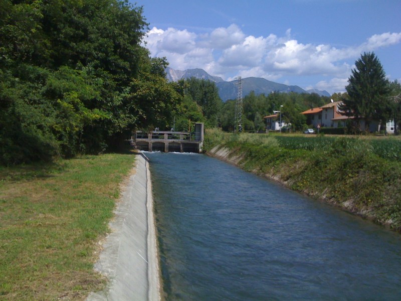 Roggia Grava, San Floreano di Buja a monte della piazza, Agosto 2012