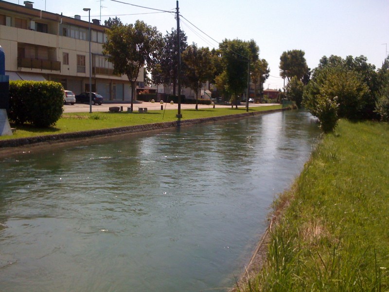 rio Grava, San Floreano di Buja a monte della piazza, Agosto 2012